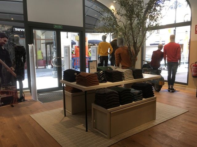 Tienda de ropa  García