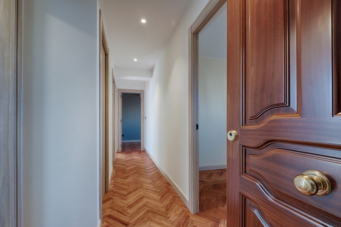 Reforma de piso en el Barrio de las Flores