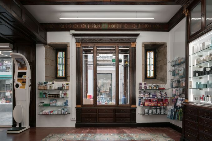 Reforma de Farmacia Bescansa