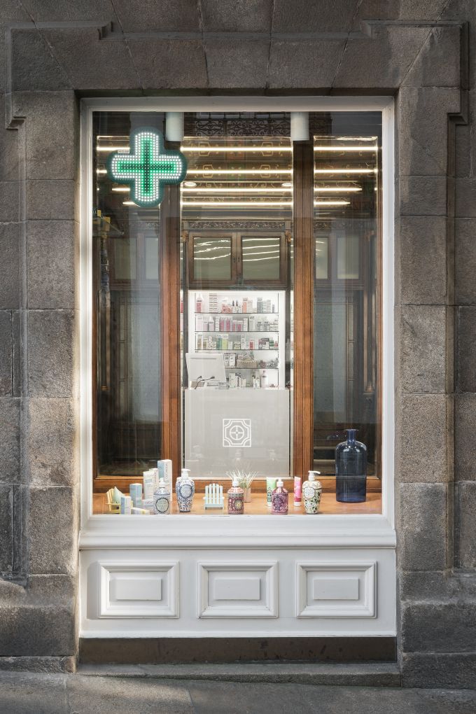 Reforma de Farmacia Bescansa