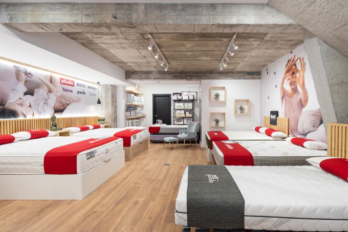 Reforma de local Pikolin