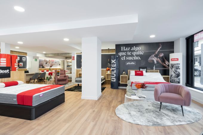 Reforma de local Pikolin