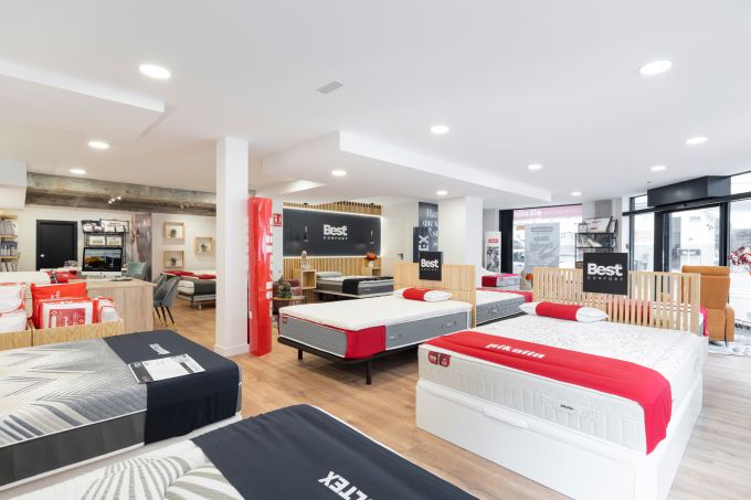 Reforma de local Pikolin