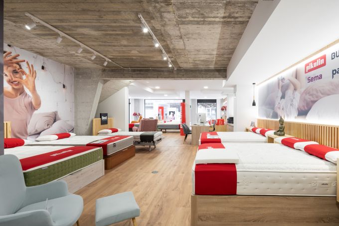 Reforma de local Pikolin