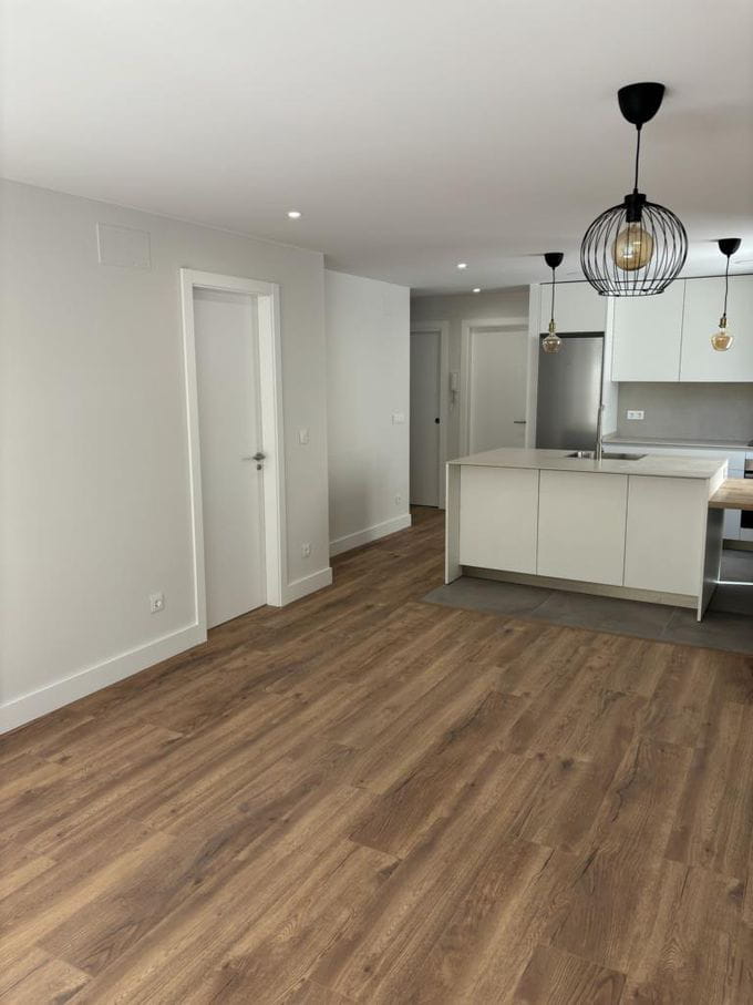 Reforma de piso en Almirante Eulate